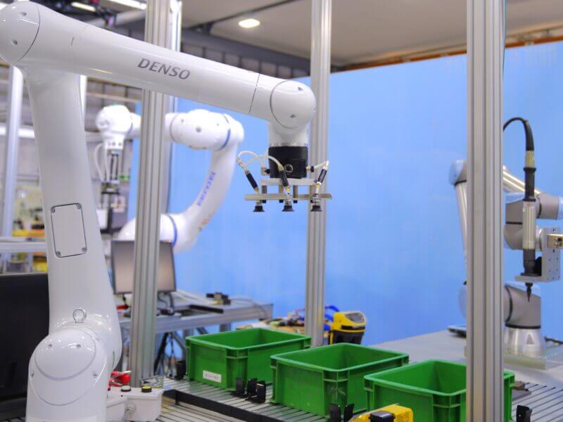 ロボットテストセンター ロボコラボの様子